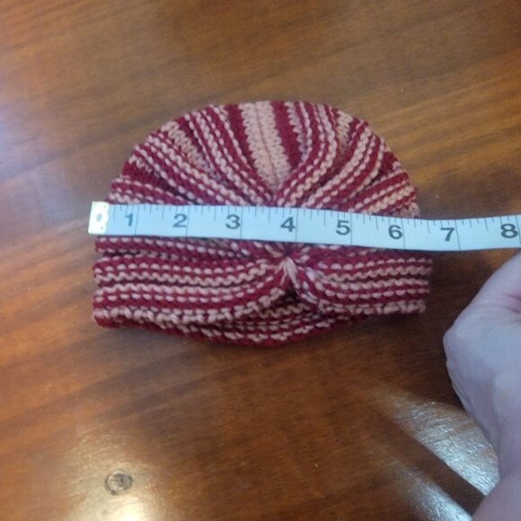 Red/Cream Knit Beanie Hat for Child/Toddler - Picture 5 of 6
